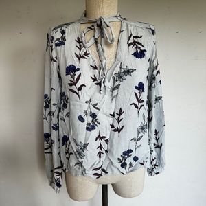 ASTR the Label tie neck floral blouse | Size L